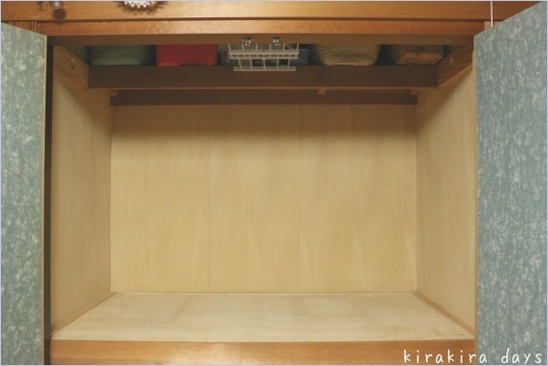 寝室の押入れ収納 -棚を作りました-_f0354014_11354728.jpg