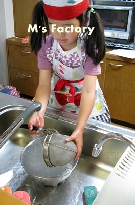 ばぁばのワークショップ! ロールケーキを作る_f0129726_22175352.jpg