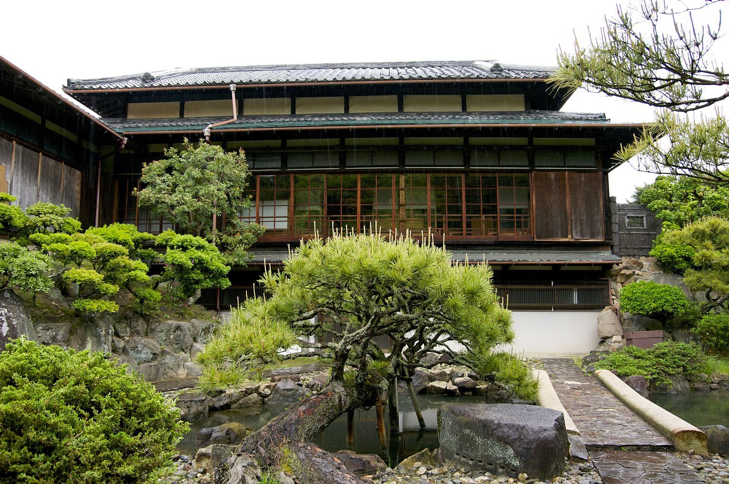 【重要文化財｜琴ノ浦温山荘】　行き方、見学のしかた　（和歌山県）_b0212342_10280502.jpg