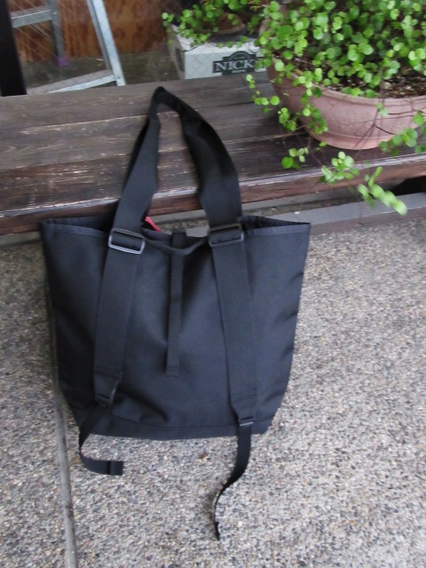 人気者★ Pack NorthWest ・・・ 3WAY Hobo TOTE BAG (NEW)入荷です★★★_d0152280_6104344.jpg