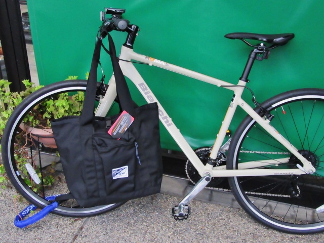 人気者★ Pack NorthWest ・・・ 3WAY Hobo TOTE BAG (NEW)入荷です★★★_d0152280_6121685.jpg
