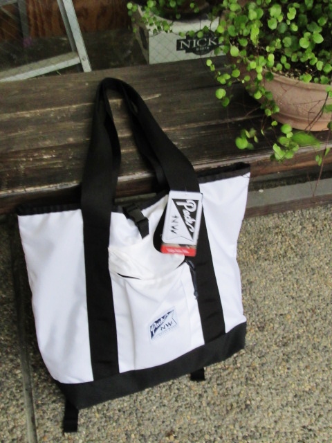 人気者★ Pack NorthWest ・・・ 3WAY Hobo TOTE BAG (NEW)入荷です★★★_d0152280_654834.jpg