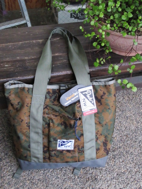 人気者★ Pack NorthWest ・・・ 3WAY Hobo TOTE BAG (NEW)入荷です★★★_d0152280_664723.jpg