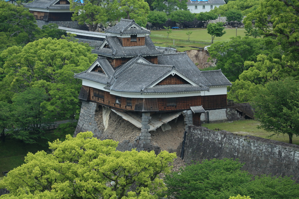 熊本城が熊本地震で被災（Ｈ２８年４月２６日撮）_a0065511_17281714.jpg