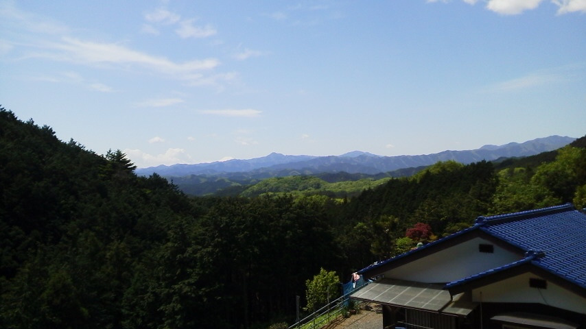 e0348420_04391285.jpg
