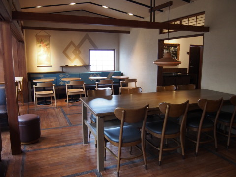 スターバックス弘前公園前店(旧第八師団長官舎)_b0147224_20343076.jpg