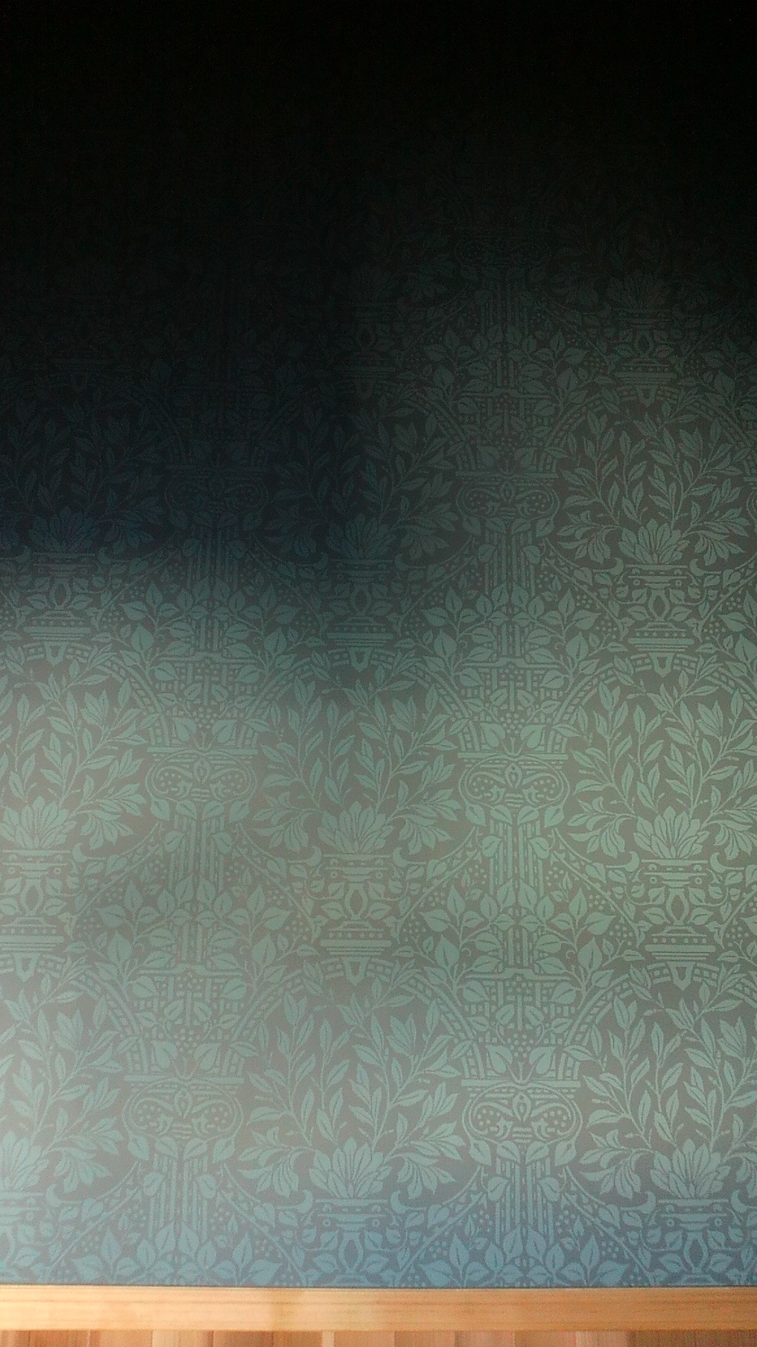 モリスの壁紙 _c0157866_13461785.jpg