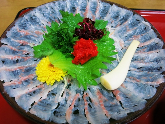 うなぎの刺身・うな慎_b0083801_16152212.jpg