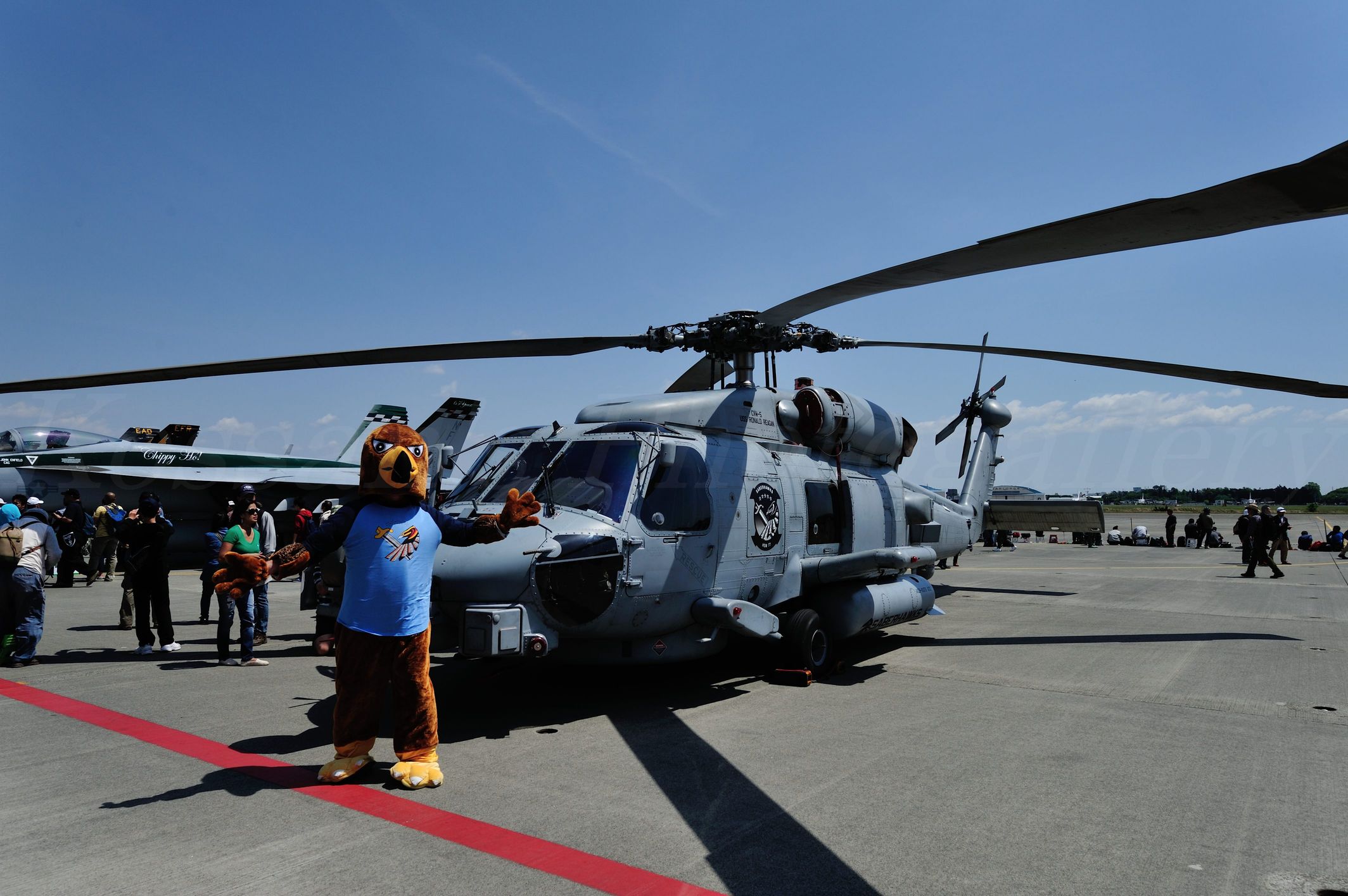 2016/4/30 NAF ATSUGI,US NAVY 日米親善春祭り（地上展示編）_c0250390_2274982.jpg