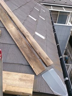 板橋区の高島平で、屋根修理_c0223192_23314720.jpg