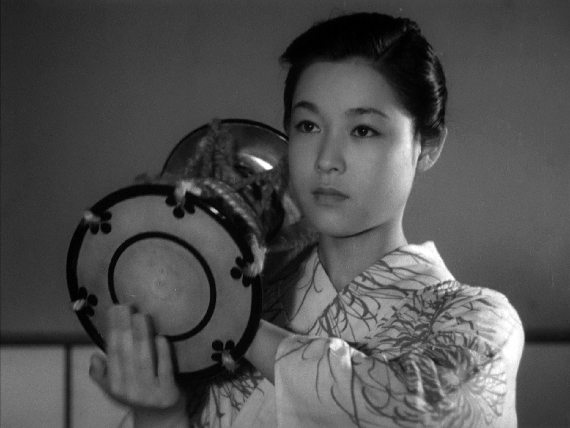 若尾文子（Ayako Wakao)「祇園囃子」（1953年）再録之弐_e0042361_1616877.jpg