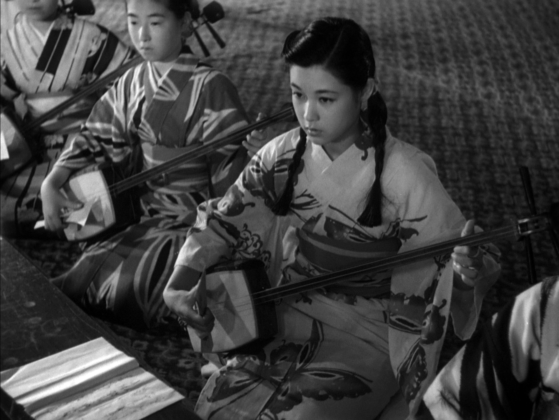 若尾文子（Ayako Wakao)「祇園囃子」（1953年）再録之弐_e0042361_16173369.jpg