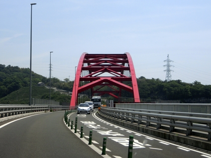 a0105023_2269100.jpg