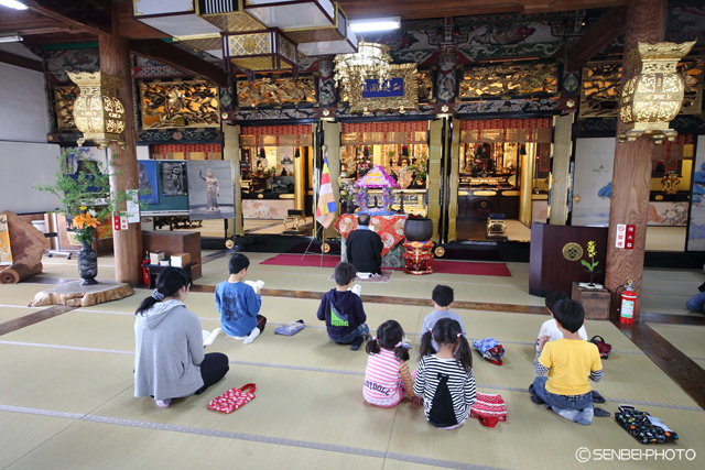 向渕正定寺「子ども花まつり」②_e0271181_19454228.jpg