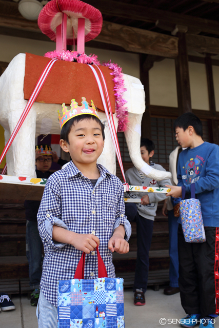 向渕正定寺「子ども花まつり」②_e0271181_19575886.jpg