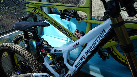f0156297_1238060.jpg