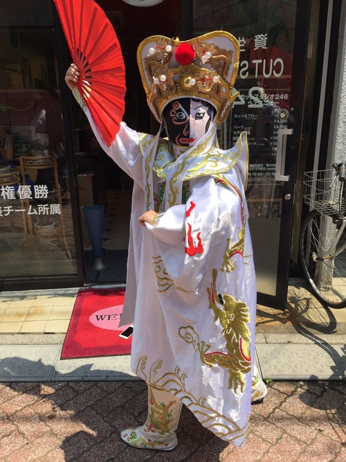中国の変面_e0249060_1931328.jpg