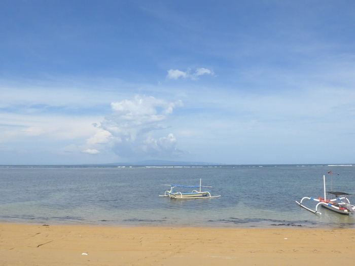 バリ島へ行く。24 ~海でくつろいできた話~_f0232060_14484756.jpg
