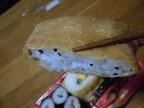 デイリーカナートのミニ寿司セットと冷やし中華_c0118393_17452163.jpg
