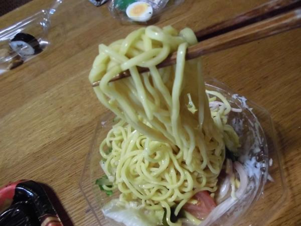 デイリーカナートのミニ寿司セットと冷やし中華_c0118393_17471027.jpg