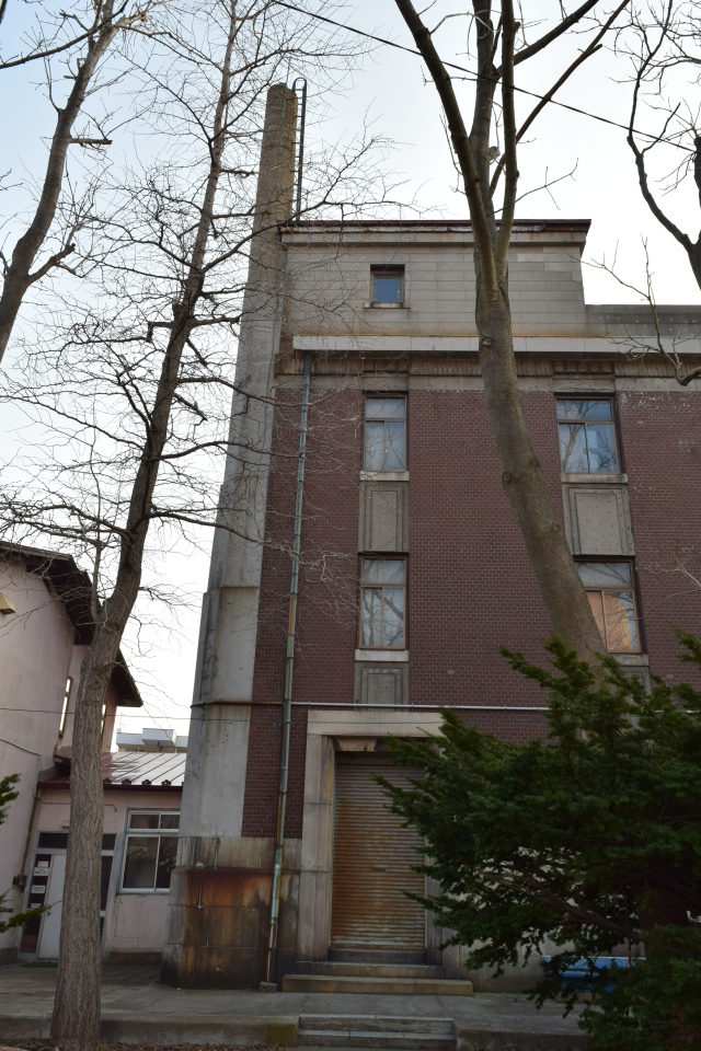旧十二銀行函館支店(大正モダン建築再見)_f0142606_825331.jpg