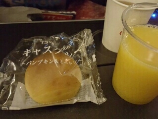 機内食_a0111416_03363819.jpg