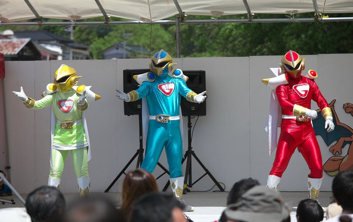 神流町 鯉のぼり祭り 超速戦士g Five Second G Five Jetショー 焼まんじゅうを食らう 神流町 鯉のぼり祭り 超速戦士g Five Second G Five Jetショー 焼まんじゅうを食らう
