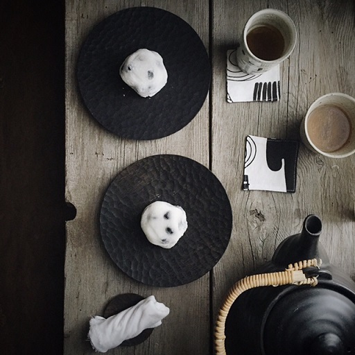 ○黒染めのお皿について○ : cogu 小具の豆便り