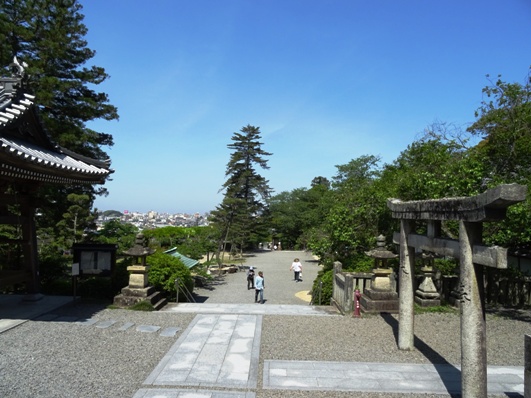 f0213825_12478.jpg