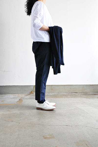 GRANDMA MAMA DAUGHTER Pin-stripe Easy Pants (Navy)_d0120442_12163741.jpg