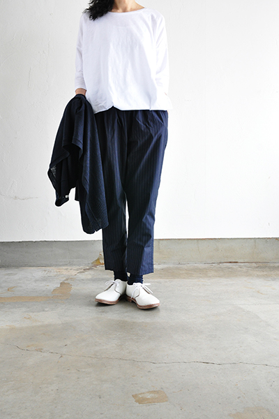 GRANDMA MAMA DAUGHTER Pin-stripe Easy Pants (Navy)_d0120442_12163917.jpg