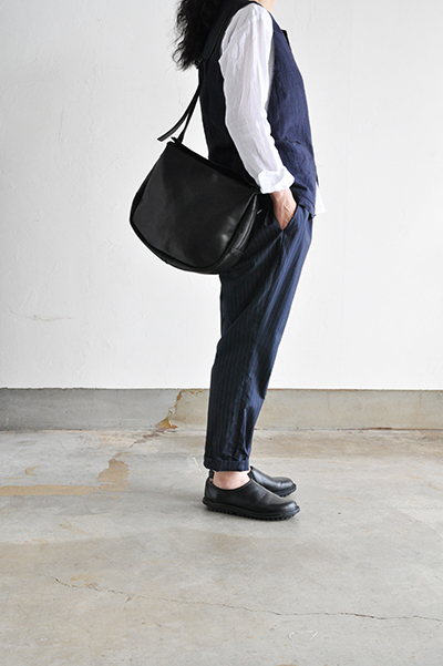 GRANDMA MAMA DAUGHTER Pin-stripe Easy Pants (Navy)_d0120442_1226892.jpg