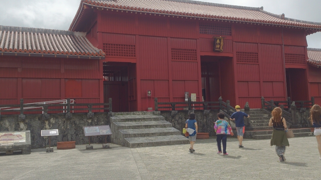 首里城、浦添大公園の展望台からの景色_d0008356_10223896.jpg