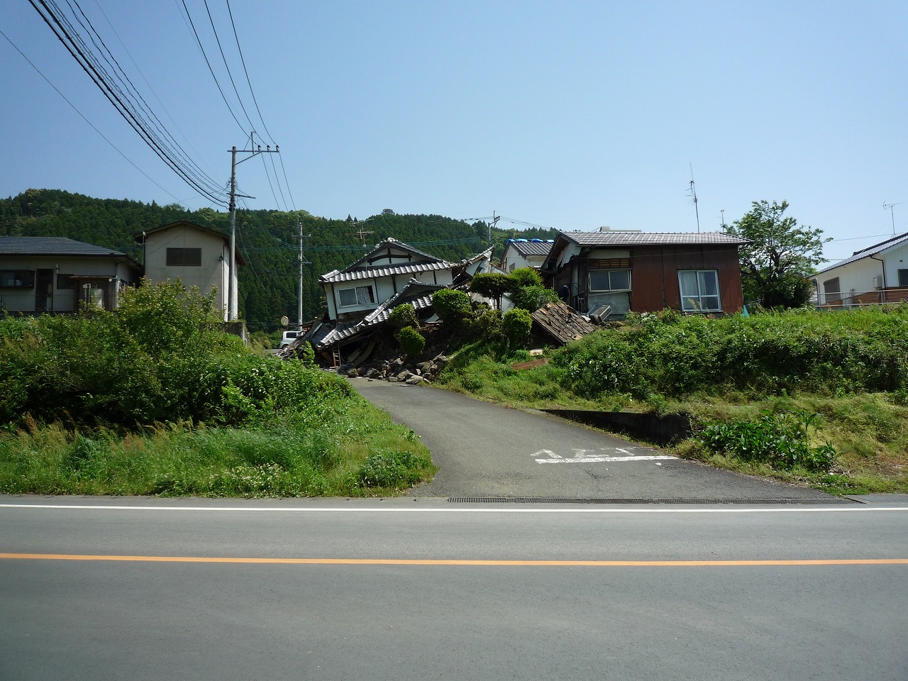 熊本地震の調査報告_f0060500_18122183.jpg