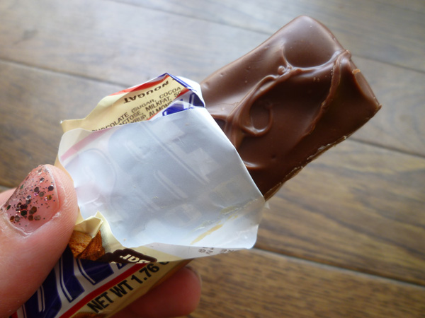 SNICKERS Almond Bar_c0152767_21152148.jpg