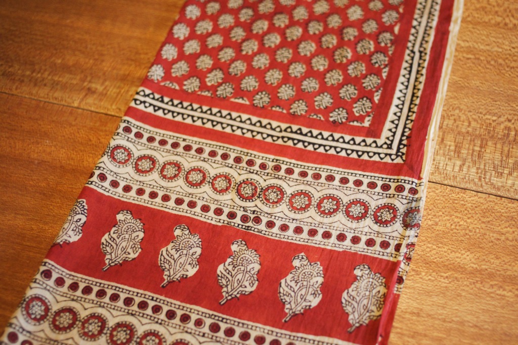 インド更紗の販売を始めました。_f0235376_1301292.jpg