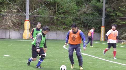 4/29(金・祝) UNOフットボールファーム(新コート)落成式〜_a0059812_15553138.jpg