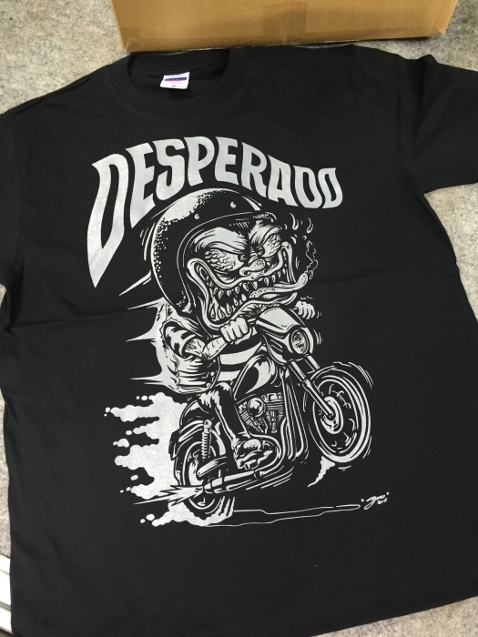 新作Tシャツ・アートピースのお知らせ_a0095515_12244894.jpg