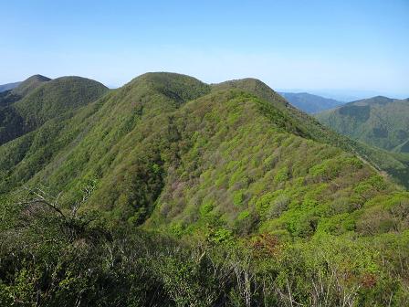 国見岳北東尾根～伊吹山北尾根縦走_f0302771_2325767.jpg