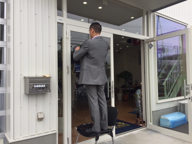 5月10日(火)山本が送りますTOMMYの1日 ランクルハマーアルファード_b0127002_1854114.jpg