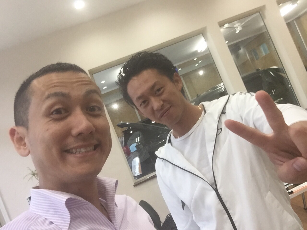 5月10日(火)山本が送りますTOMMYの1日 ランクルハマーアルファード_b0127002_190899.jpg