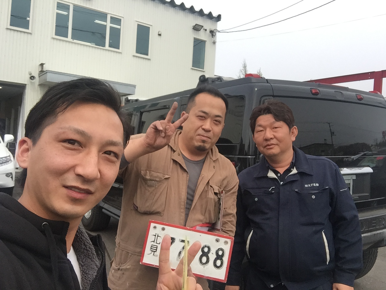 5月10日(火)山本が送りますTOMMYの1日 ランクルハマーアルファード_b0127002_19121610.jpg
