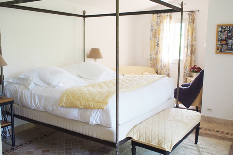 「La Bastide de Moustiers」Part2 ゆったりとした時間が流れるお部屋。_d0063314_2212881.jpg