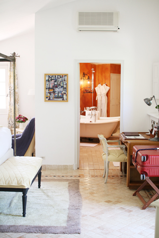 「La Bastide de Moustiers」Part2 ゆったりとした時間が流れるお部屋。_d0063314_22173526.jpg