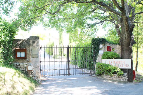 「La Bastide de Moustiers」Part2 ゆったりとした時間が流れるお部屋。_d0063314_2282777.jpg