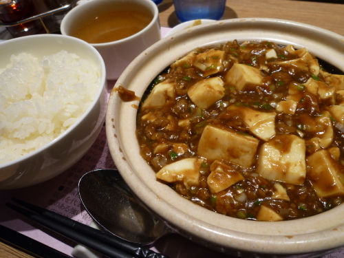 ひたすら麻婆豆腐を食べる 陳建一麻婆豆腐店 深川ギャザリアにて カステラさん