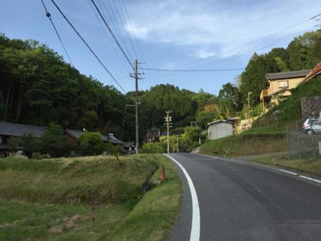 山の中の「鶴亀堂」でタケノコ掘り♬_a0284626_00341907.jpg