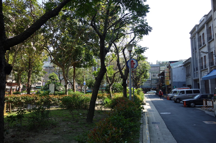 台湾へ行きタイワーン 3日目 6~油化街_a0287336_2330498.jpg