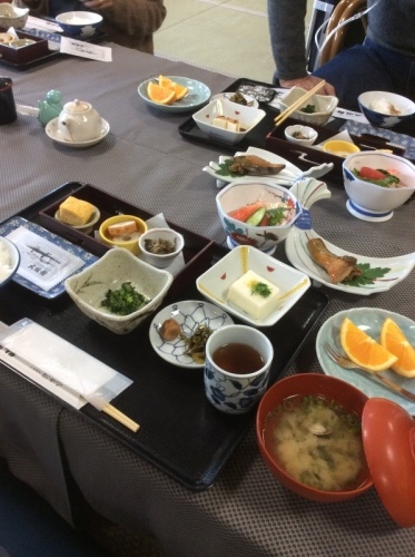f0191444_12484140.jpeg