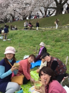 第3回桜まつり&交流会の報告です!_a0224877_00120033.jpg